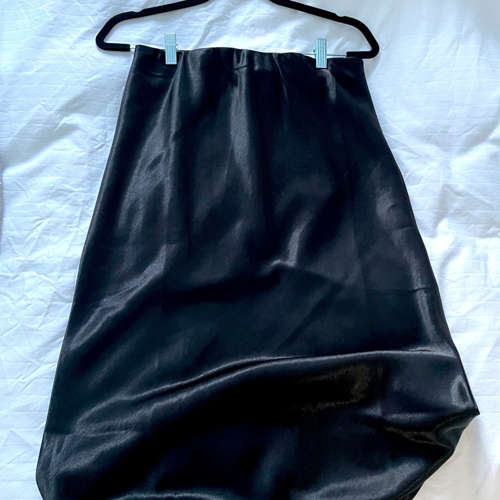 Long silk skirt - new